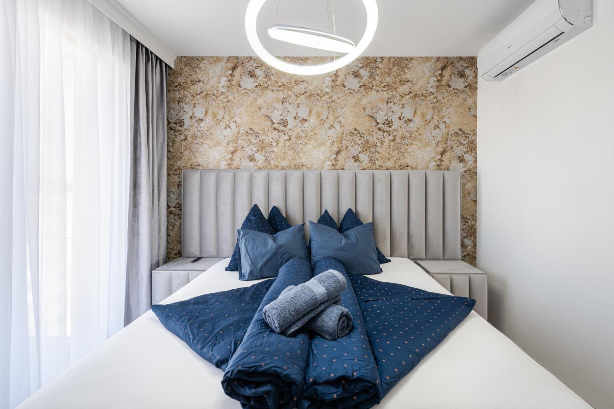 Heart Of Budapest Luxury Apartment With Amazing View Room photo